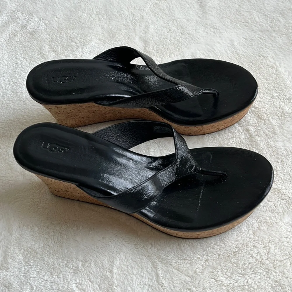 UGG leather wedge thong sandals sz 8,5 - Picture 2 of 10